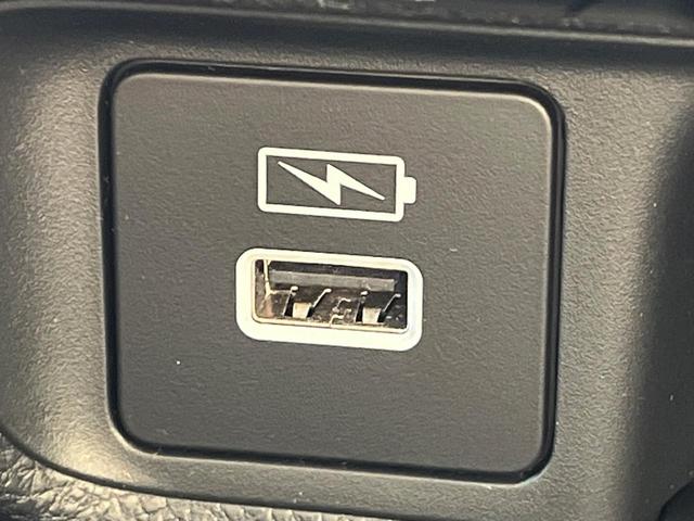 ヴェゼル ｅ：ＨＥＶ　Ｚ　１年保証付　バックカメラ　衝突被害軽減システム　レーダークルーズ　禁煙車　電動リアゲート　ハーフレザーシート　ドラレコ　コーナーセンサー　スマートキー　ＬＥＤヘッド　ＥＴＣ　純正１８インチアルミ（65枚目）