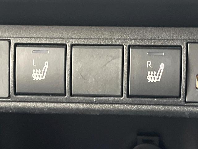 ヤリスクロス ハイブリッドＺ　アドベンチャー　１年保証付　バックカメラ　衝突被害軽減システム　レーダークルーズ　禁煙車　ハーフレザーシート　パワーシート　ドラレコ　コーナーセンサー　スマートキー　ＬＥＤヘッド　ＥＴＣ　純正１８インチアルミ（8枚目）