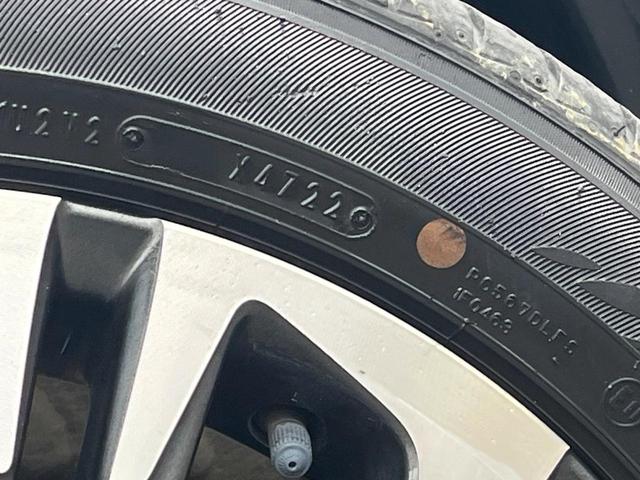 ヤリスクロス ハイブリッドＺ　アドベンチャー　１年保証付　バックカメラ　衝突被害軽減システム　レーダークルーズ　禁煙車　ハーフレザーシート　パワーシート　ドラレコ　コーナーセンサー　スマートキー　ＬＥＤヘッド　ＥＴＣ　純正１８インチアルミ（25枚目）