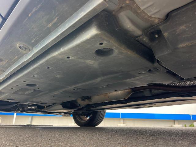 ヤリスクロス ハイブリッドＺ　アドベンチャー　１年保証付　バックカメラ　衝突被害軽減システム　レーダークルーズ　禁煙車　ハーフレザーシート　パワーシート　ドラレコ　コーナーセンサー　スマートキー　ＬＥＤヘッド　ＥＴＣ　純正１８インチアルミ（36枚目）