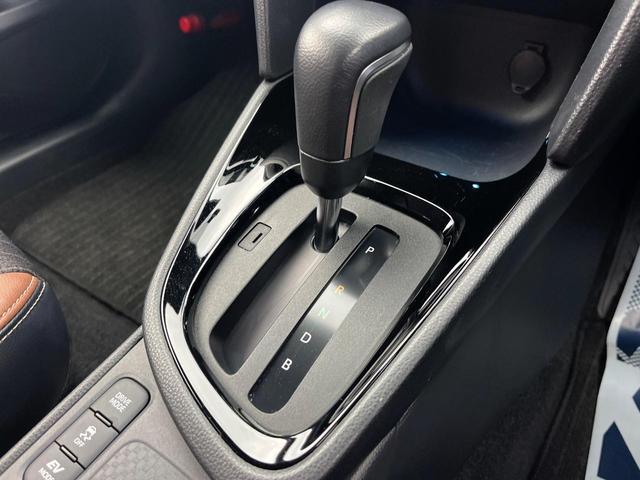 ヤリスクロス ハイブリッドＺ　アドベンチャー　１年保証付　バックカメラ　衝突被害軽減システム　レーダークルーズ　禁煙車　ハーフレザーシート　パワーシート　ドラレコ　コーナーセンサー　スマートキー　ＬＥＤヘッド　ＥＴＣ　純正１８インチアルミ（49枚目）