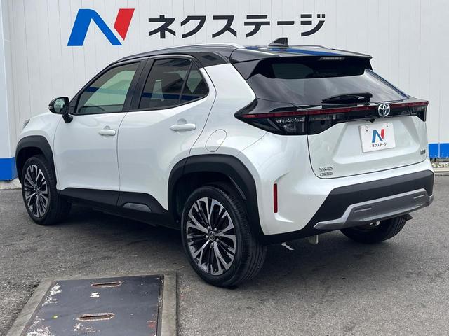 ヤリスクロス ハイブリッドＺ　アドベンチャー　１年保証付　バックカメラ　衝突被害軽減システム　レーダークルーズ　禁煙車　ハーフレザーシート　パワーシート　ドラレコ　コーナーセンサー　スマートキー　ＬＥＤヘッド　ＥＴＣ　純正１８インチアルミ（69枚目）