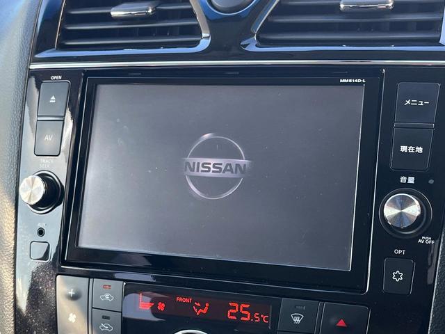 【純正ナビ】人気の純正ナビを装備。オーディオ機能も充実しており、Ｂｌｕｅｔｏｏｔｈ接続すればお持ちのスマホやＭＰ３プレイヤーの音楽を再生可能！毎日の運転がさらに楽しくなります！！