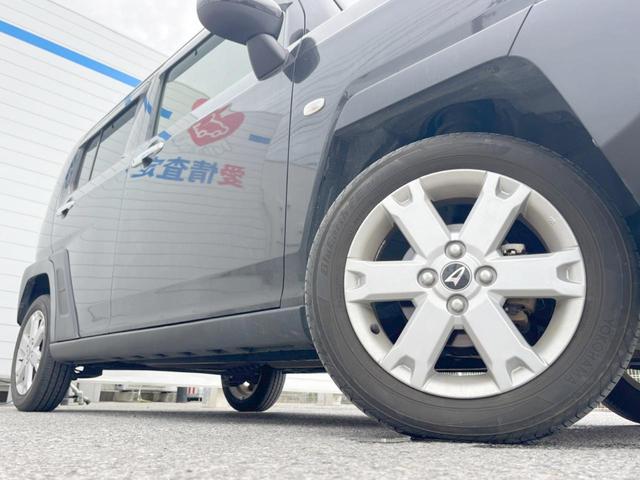 【純正１５インチアルミホイール】外観にマッチした純正アルミホイールを装着しております。各種社外アルミホイールや、スタッドレスタイヤも取扱いしております。是非ご相談ください♪