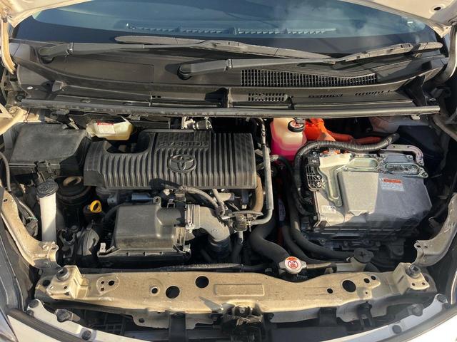 シエンタ ハイブリッド G セーフティーエディション 1年保証付 両側電動ドア SDナビ 全周囲カメラ 衝突被害軽減システム 禁煙車 ドラレコ スマートキー ETC クルコン オートハイビーム 車線逸脱警報 オートエアコン Bluetooth(19枚目)