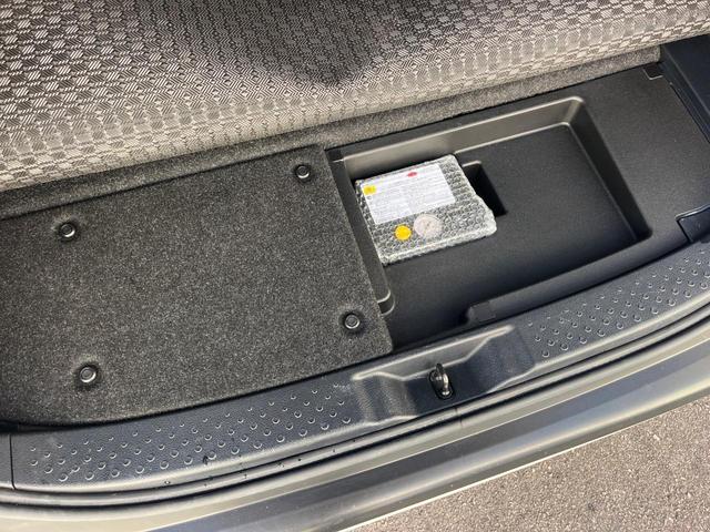 シエンタ ハイブリッド G セーフティーエディション 1年保証付 両側電動ドア SDナビ 全周囲カメラ 衝突被害軽減システム 禁煙車 ドラレコ スマートキー ETC クルコン オートハイビーム 車線逸脱警報 オートエアコン Bluetooth(38枚目)