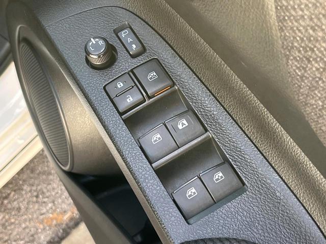 シエンタ ハイブリッド G セーフティーエディション 1年保証付 両側電動ドア SDナビ 全周囲カメラ 衝突被害軽減システム 禁煙車 ドラレコ スマートキー ETC クルコン オートハイビーム 車線逸脱警報 オートエアコン Bluetooth(42枚目)