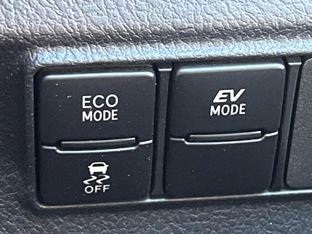 シエンタ ハイブリッド G セーフティーエディション 1年保証付 両側電動ドア SDナビ 全周囲カメラ 衝突被害軽減システム 禁煙車 ドラレコ スマートキー ETC クルコン オートハイビーム 車線逸脱警報 オートエアコン Bluetooth(62枚目)