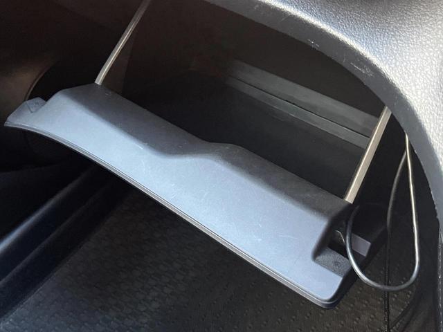 シエンタ ハイブリッド G セーフティーエディション 1年保証付 両側電動ドア SDナビ 全周囲カメラ 衝突被害軽減システム 禁煙車 ドラレコ スマートキー ETC クルコン オートハイビーム 車線逸脱警報 オートエアコン Bluetooth(71枚目)