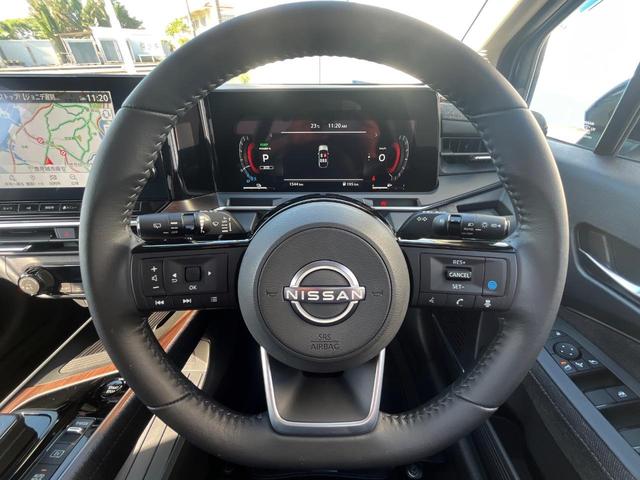 【ステアリングスイッチ】運転中、前方から目線をそらすことなく、オーディオ等の操作が可能な便利機能！安心＆快適なドライブを演出してくれます♪