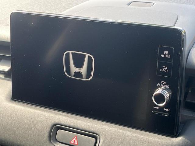 【メーカー純正ナビ】インテリアに溶け込むスタイリッシュな「専用設計」メーカーナビを装備♪視認性や操作性など基本性能にも優れ、より上質なカーライフをお楽しみいただけます。