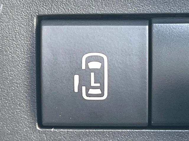 【パワースライドドア】スマートキーや運転席のスイッチでスライドドアの開閉が可能♪電動だから力を入れてドアを開ける必要が無く、小さいお子様でも、重い荷物を持っている時もラクに開け閉めできます♪