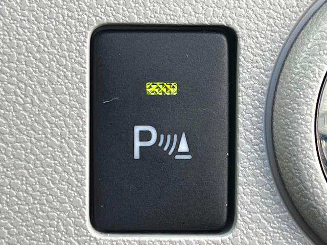 【コーナーセンサー】バンパーに付いたセンサーが障害物を検知！一定の距離に近づくとアラートで教えてくれます♪狭い駐車スペースや車庫入れ時も安心ですね☆