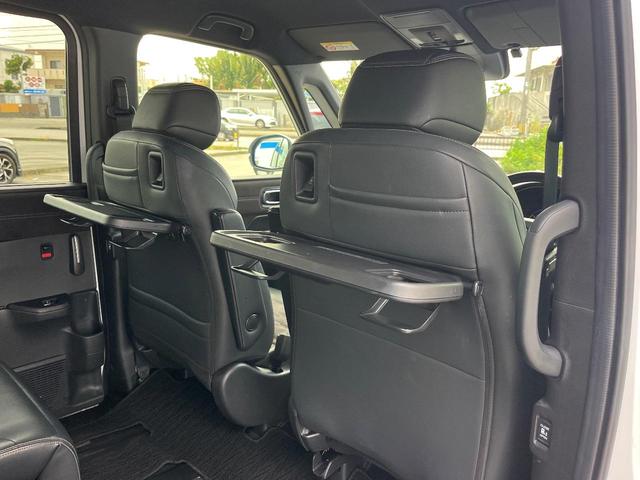 ステップワゴン ｅ：ＨＥＶスパーダ　プレミアムライン　１年保証付　両側電動ドア　ＳＤナビ　全周囲カメラ　衝突被害軽減システム　レーダークルーズ　電動リアゲート　ハーフレザーシート　スマートキー　ＬＥＤヘッド　ＥＴＣ　純正１７インチアルミ　オートライト（35枚目）