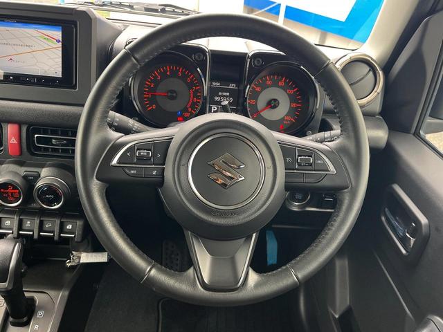 ジムニー ＸＣ　１年保証付　４ＷＤ　ターボ　ＳＤナビ　バックカメラ　衝突被害軽減システム　禁煙車　スマートキー　ＬＥＤヘッド　クルコン　純正１６インチアルミ　車線逸脱警報　オートライト　オートエアコン（12枚目）