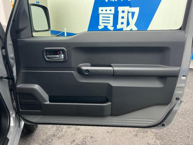ジムニー ＸＣ　１年保証付　４ＷＤ　ターボ　ＳＤナビ　バックカメラ　衝突被害軽減システム　禁煙車　スマートキー　ＬＥＤヘッド　クルコン　純正１６インチアルミ　車線逸脱警報　オートライト　オートエアコン（28枚目）