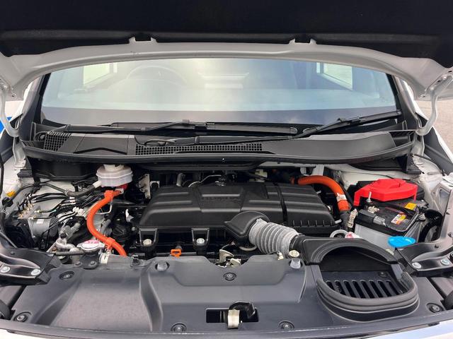 ステップワゴン ｅ：ＨＥＶスパーダ　１年保証付　両側電動ドア　ＳＤナビ　バックカメラ　衝突被害軽減システム　レーダークルーズ　禁煙車　コーナーセンサー　スマートキー　ＬＥＤヘッド　ＥＴＣ　純正１６インチアルミ　車線逸脱警報（20枚目）