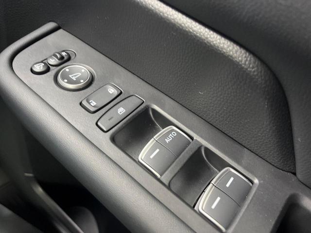 ステップワゴン ｅ：ＨＥＶスパーダ　１年保証付　両側電動ドア　ＳＤナビ　バックカメラ　衝突被害軽減システム　レーダークルーズ　禁煙車　コーナーセンサー　スマートキー　ＬＥＤヘッド　ＥＴＣ　純正１６インチアルミ　車線逸脱警報（61枚目）