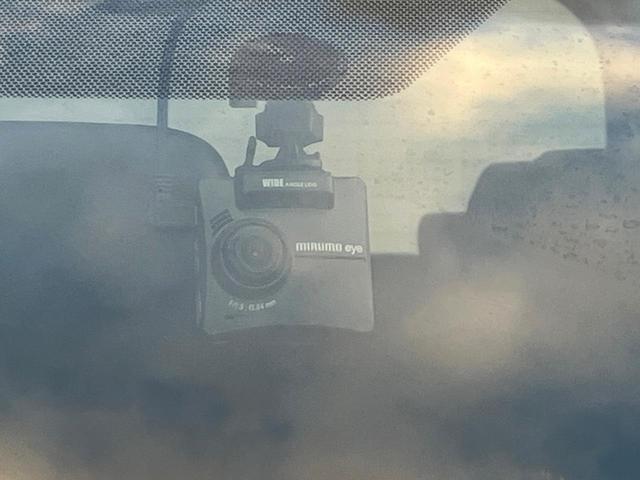 �y�h���C�u���R�[�_�[�z���S�E���S�ȃJ�[���C�t�ɕK�{�̃h���C�u���R�[�_�[�𑕔��I���s���͂������A������^�]�⎖�̂ɑ��������ۂ̏󋵂��f���ŋL�^���A����̃��X�N�ɔ����܂��B