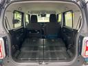 後席を格納すると、これだけの広さが！シーンに合わせたシートアレンジで、大きな荷物も積むことが出来ます♪