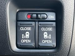 ��ξ¦�ѥ���饤�ɥɥ��ۥ��ޡ��ȥ����䱿ž�ʤΥ����å��Ǹ���ξ¦���饤�ɥɥ��γ��Ĥ���ǽ����ư�������Ϥ�����ƥɥ��򳫤���ɬ�פ�̵���������ʤ����ͤǤ��ñ�˳����Ĥ�Ǥ���Ŭ�Ǥ��� 4