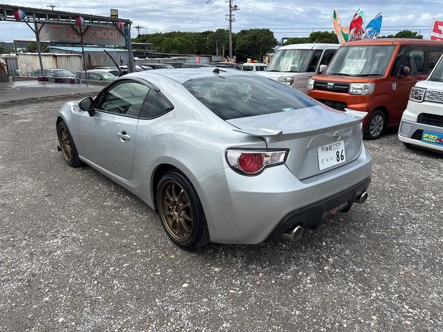 自社認証工場完備♪納車後のアフターサービスもおまかせください♪