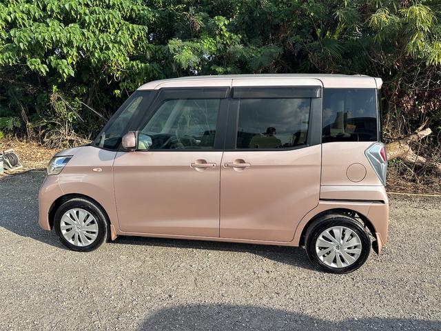 デイズルークス Ｘ　本土仕入れ　一年保証　スマートキー　プッシュスタート　左側パワースライドドア　アラウンドビューモニター　フルセグＴＶ　バックカメラ　Ｂｌｕｅｔｏｏｔｈ　エンジンオイル・バッテリー・ワイパーゴム新品（4枚目）