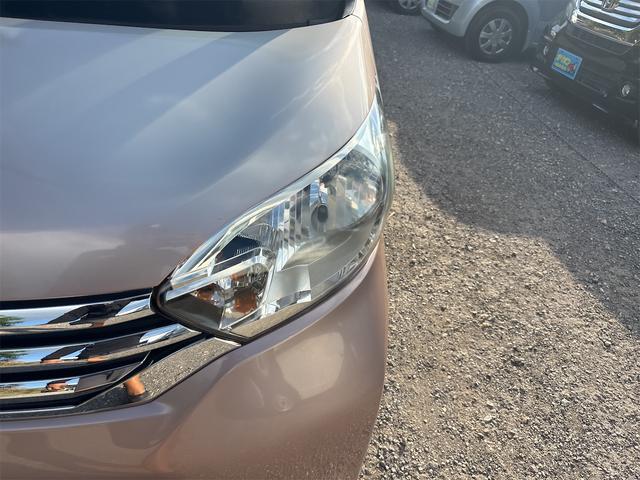 デイズルークス Ｘ　本土仕入れ　一年保証　スマートキー　プッシュスタート　左側パワースライドドア　アラウンドビューモニター　フルセグＴＶ　バックカメラ　Ｂｌｕｅｔｏｏｔｈ　エンジンオイル・バッテリー・ワイパーゴム新品（12枚目）