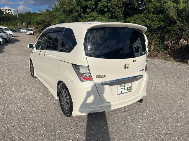フリードハイブリッド ジャストセレクション　スマートキー２個　両側パワースライドドア　ナビテレビ　Ｂｌｕｅｔｏｏｔｈ　ＥＴＣ　バックカメラ　ドライブレコーダー　エンジンオイル・バッテリー・ワイパーゴム新品（5枚目）