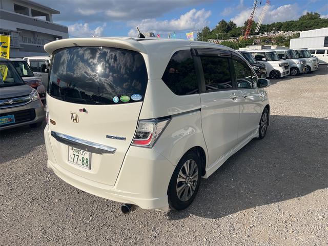 フリードハイブリッド ジャストセレクション　スマートキー２個　両側パワースライドドア　ナビテレビ　Ｂｌｕｅｔｏｏｔｈ　ＥＴＣ　バックカメラ　ドライブレコーダー　エンジンオイル・バッテリー・ワイパーゴム新品（7枚目）