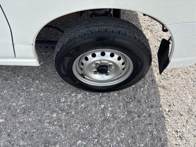 ハイゼットカーゴ ＤＸ　ＳＡＩＩＩ　一年保証　本土仕入れ　キーレス　前席パワーウィンドウ　ドライブレコーダー　エンジンオイル・バッテリー・ワイパーゴム新品（18枚目）