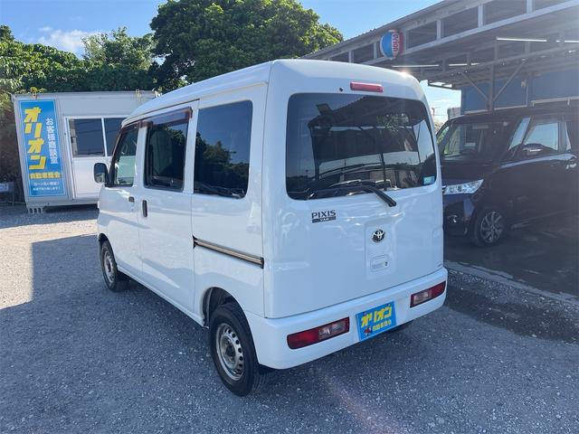 ピクシスバン デラックス　前席パワーウィンドウ　キーレスキー　Ｂｌｕｅｔｏｏｔｈ　エンジンオイル・バッテリー・ワイパーゴム新品（5枚目）