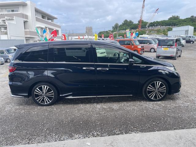 オデッセイ アブソルート・ＥＸ　一年保証　スマートキー　プッシュスタート　ナビ　フルセグＴＶ　Ｂｌｕｅｔｏｏｔｈ　フリップダウンモニター　バックカメラ　ＥＴＣ　両側パワースライドドア　エンジンオイル・バッテリー・ワイパーゴム新品（8枚目）