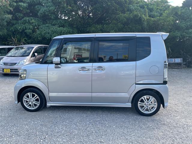 エンジンオイル・バッテリー・ワイパーゴム新品交換します♪