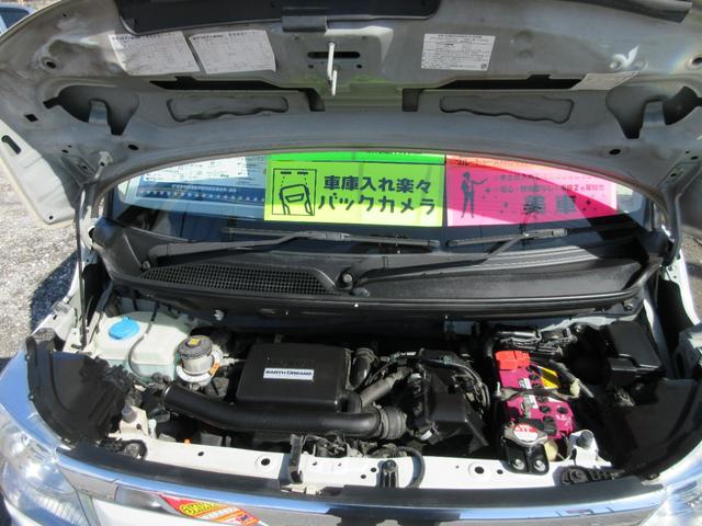 安心・修復歴なしエンジンルームＯＰＥＮ！県外仕入れで塩害の影響ほぼなくキレイ☆車検２ヵ年付きで消耗品等新品交換で安心をお約束します。