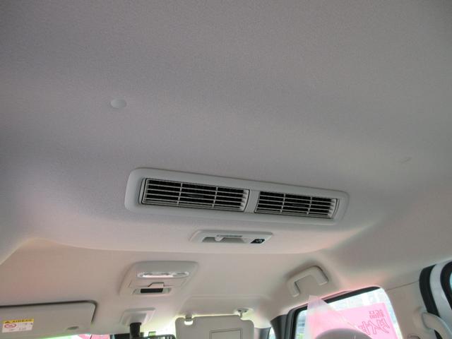 リアサーキュレーター付きで後ろの方も涼しい風