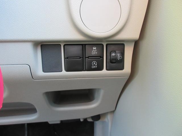 運転席右側より、ＡＢＳ・横滑り防止スイッチ、ＥｃｏアイドリングＯＮ・ＯＦＦスイッチ他。