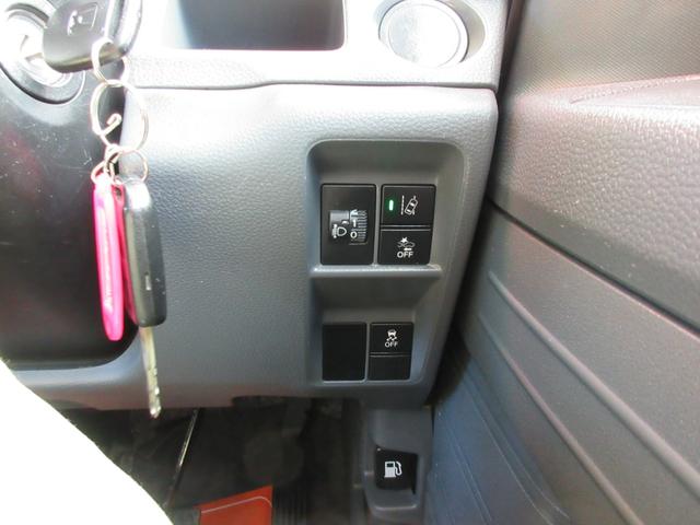 ホンダセンシング・先進安全装備搭載モデル各種スイッチ他。