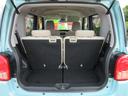 リアゲートＯＰＥＮ！リアシートそのままでも十分な荷室の広さ。