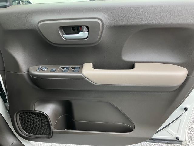 Ｌホンダセンシング　バックカメラ　フルセグＴＶ　Ｂｌｕｅｔｏｏｔｈ　ＥＴＣ　レーンアシスト　クリアランスソナー　ベンチシート　車線逸脱警報(40枚目)