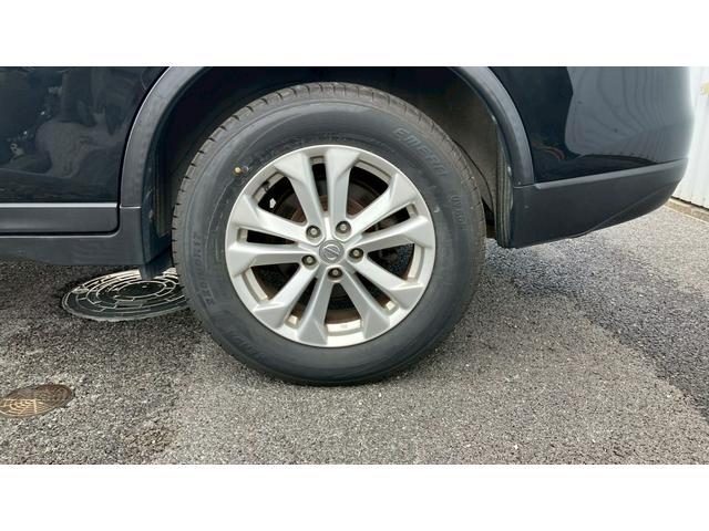 エクストレイル ２０Ｘ　エマージェンシーブレーキパッケージ　ナビ　ＤＶＤ　ＵＳＢ　Ｂｌｕｅｔｏｏｔｈ　バックモニター　ＥＴＣ　スペアタイヤ　プッシュスタート（17枚目）