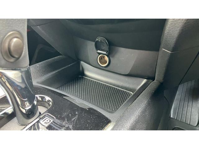 エクストレイル ２０Ｘ　エマージェンシーブレーキパッケージ　ナビ　ＤＶＤ　ＵＳＢ　Ｂｌｕｅｔｏｏｔｈ　バックモニター　ＥＴＣ　スペアタイヤ　プッシュスタート（47枚目）