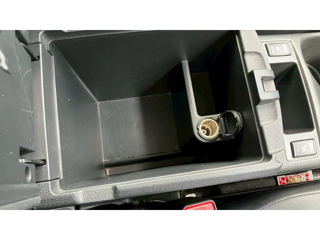 エクストレイル ２０Ｘ　エマージェンシーブレーキパッケージ　ナビ　ＤＶＤ　ＵＳＢ　Ｂｌｕｅｔｏｏｔｈ　バックモニター　ＥＴＣ　スペアタイヤ　プッシュスタート（49枚目）