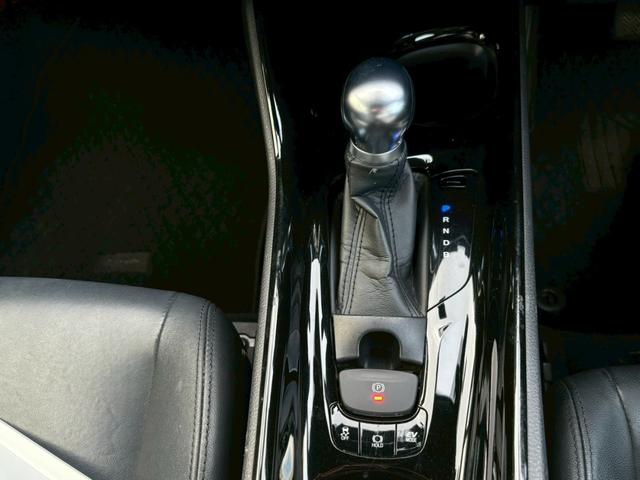 Ｃ－ＨＲ Ｇ　社外ナビ　ＤＶＤ　ＳＤ　Ｂｌｕｅｔｏｏｔｈ　バックモニター　ＥＴＣ　プッシュスタート　電動パーキングブレーキ（30枚目）