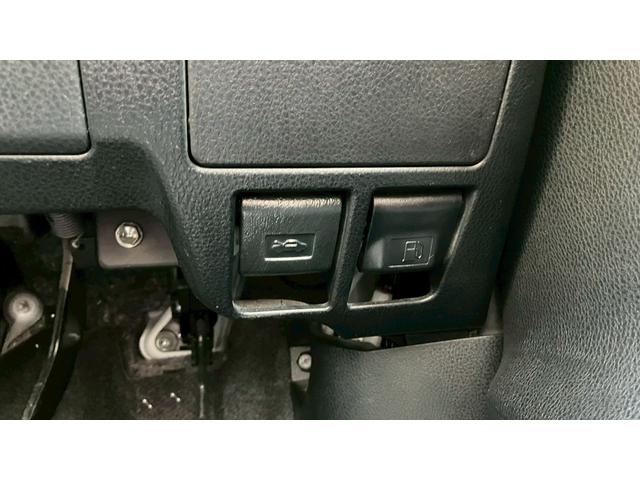 ヴォクシー Ｖ　純正ナビ　ＤＶＤ　ＳＤ　Ｂｌｕｅｔｏｏｔｈ　バックモニター　ＥＴＣ　片側パワースライドドア　プッシュスタート（32枚目）