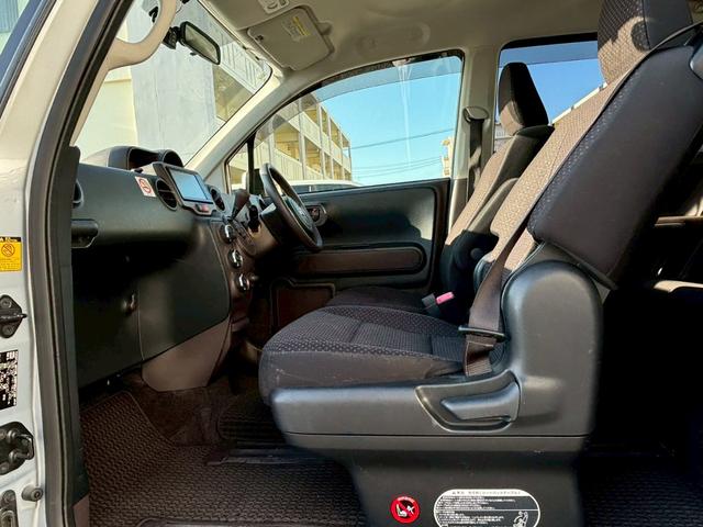 スペイド Ｆ　社外ナビ　ＤＶＤ　Ｂｌｕｅｔｏｏｔｈ　バックモニター　ＥＴＣ　電動スライドドア　プッシュスタートボタン（40枚目）