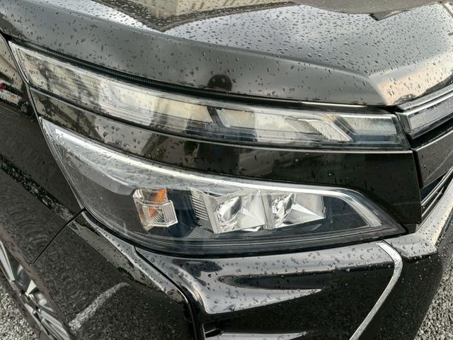 ヴォクシー ＺＳ　フルセグナビ　ＤＶＤ　ＳＤ　Ｂｌｕｅｔｏｏｔｈ　バックモニター　ＥＴＣ２．０　後席モニター　両側パワースライドドア　プッシュスタート（4枚目）