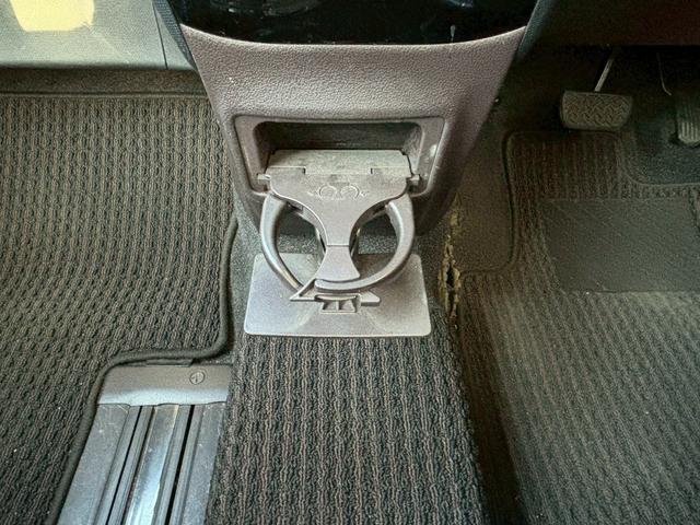 ２年保証、ナビ、防錆、アンダーコート、ドラレコ、ＥＴＣ等のオプション別途料金にて承ります！ご相談ください♪