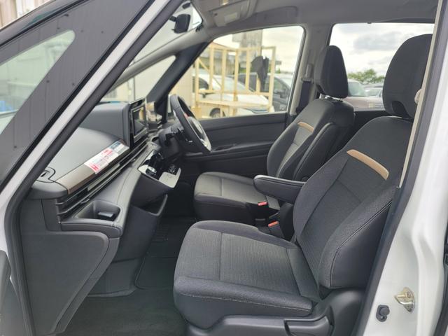 セレナ ハイウェイスターV(15枚目)