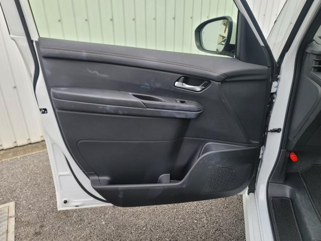 セレナ ハイウェイスターV(17枚目)